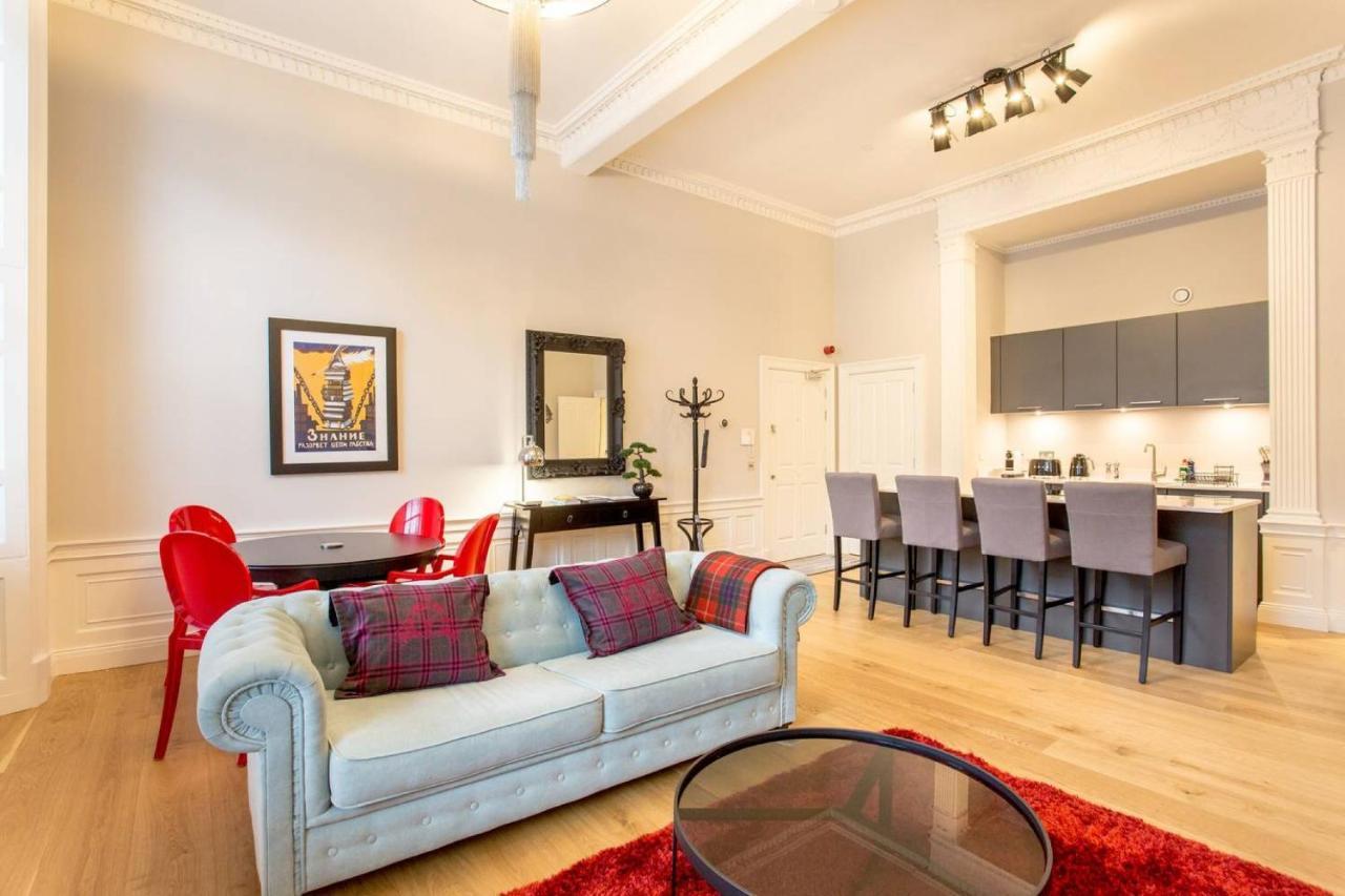 Joivy Exquisite Flat In The City Centre Edinburgh Exterior foto